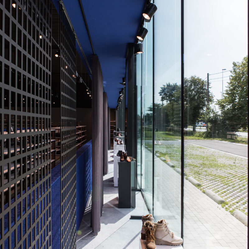 190818 wewantmore kevinshoes 21