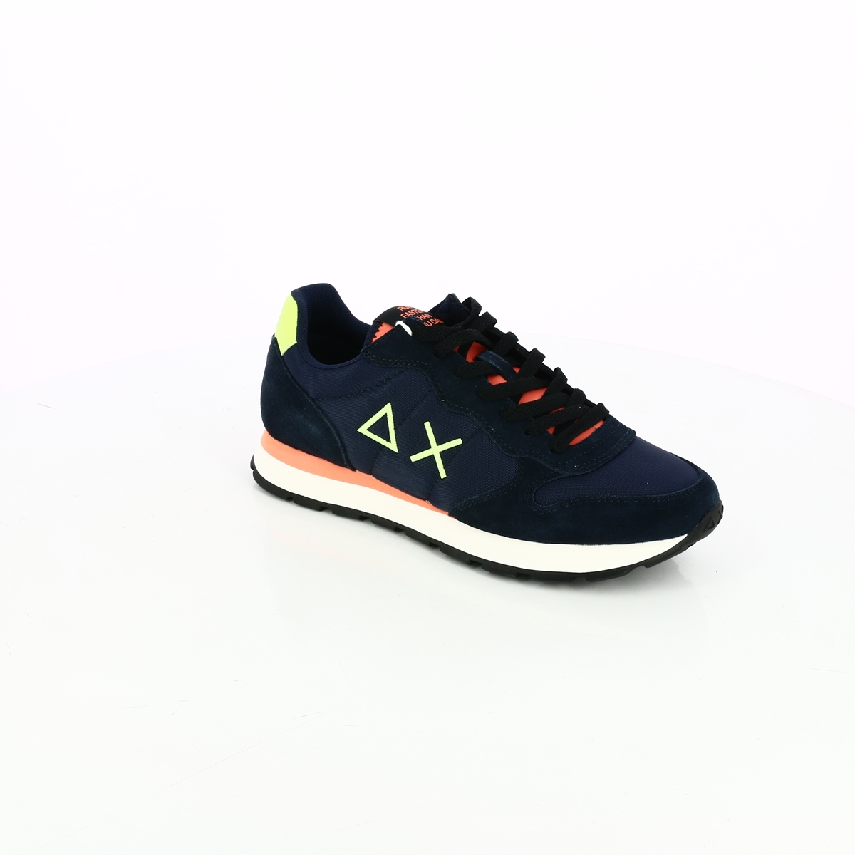 Tom solid fluo