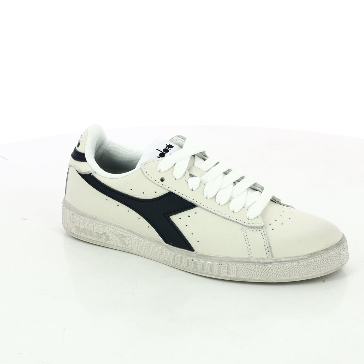 Game L Low Waxed